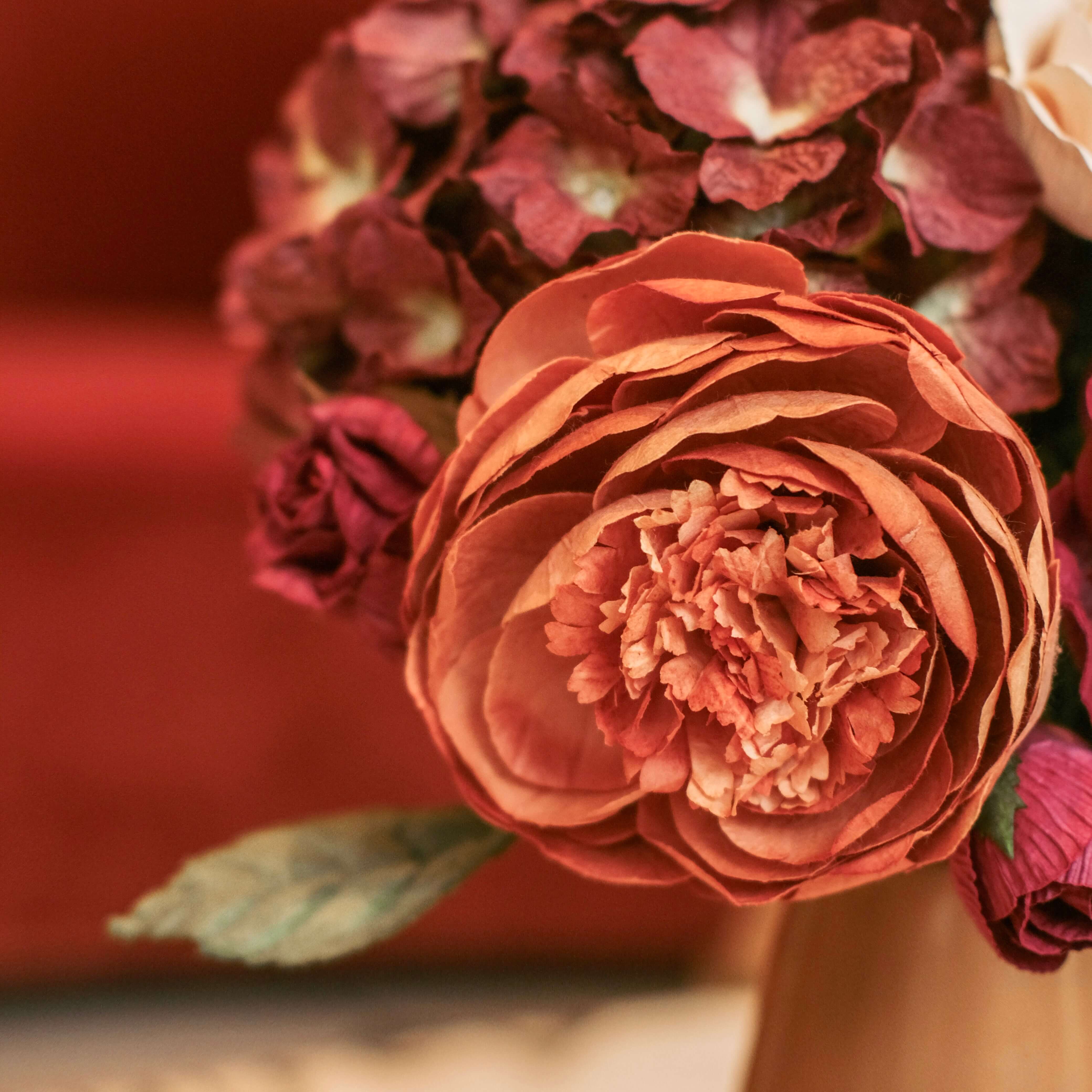 Flowrette Mucha bouquet fleurs papier terracotta bordeaux durable
