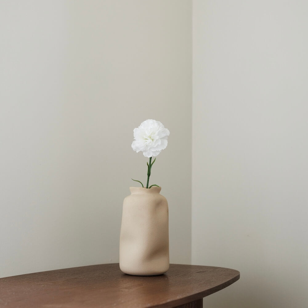 Flowrette Oeillet blanc fleur artificielle Real Touch x1