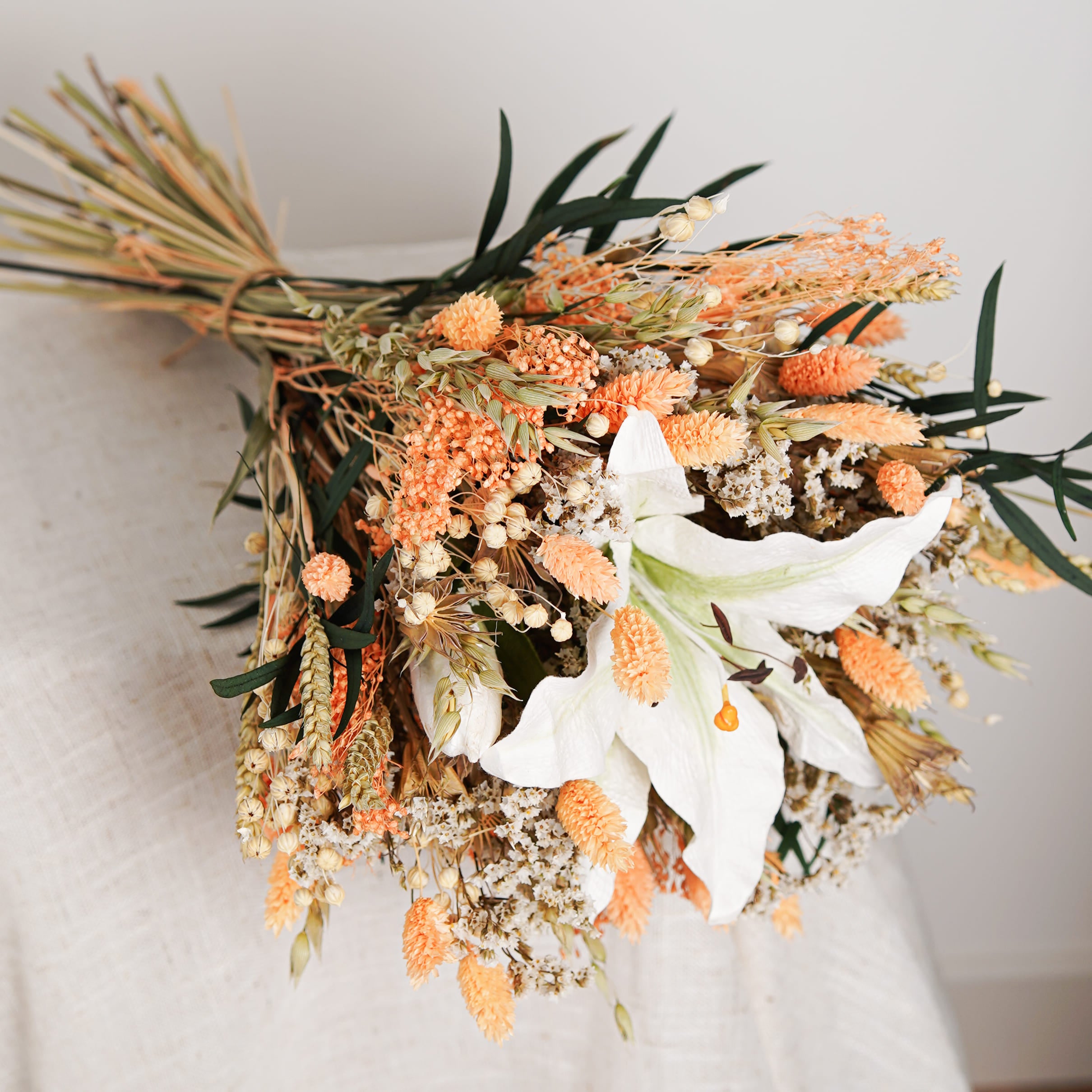 Flowrette Musset bouquet mixte séché lys blanc