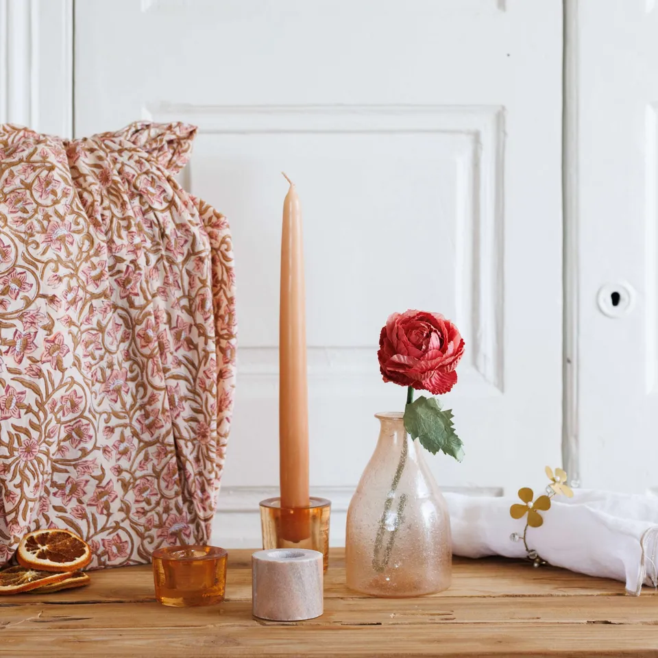 Flowrette Anaya bougeoir marbre rose pour bougie cierge