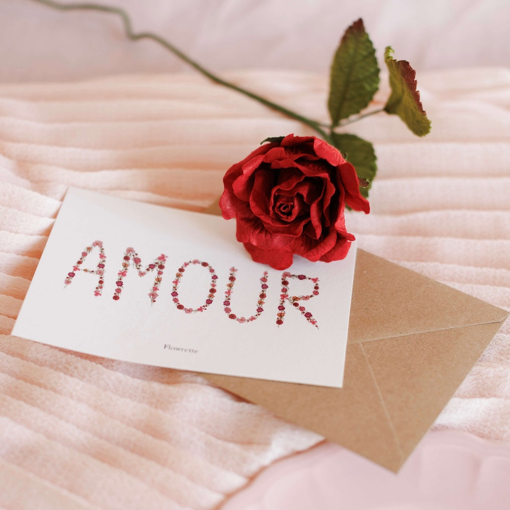 Flowrette coffret Amour rose papier rouge Saint-Valentin